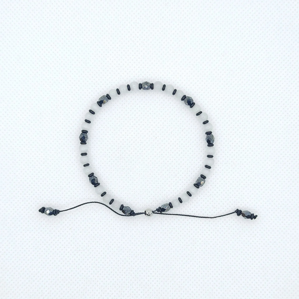 Bransoletka z białego kociego oka