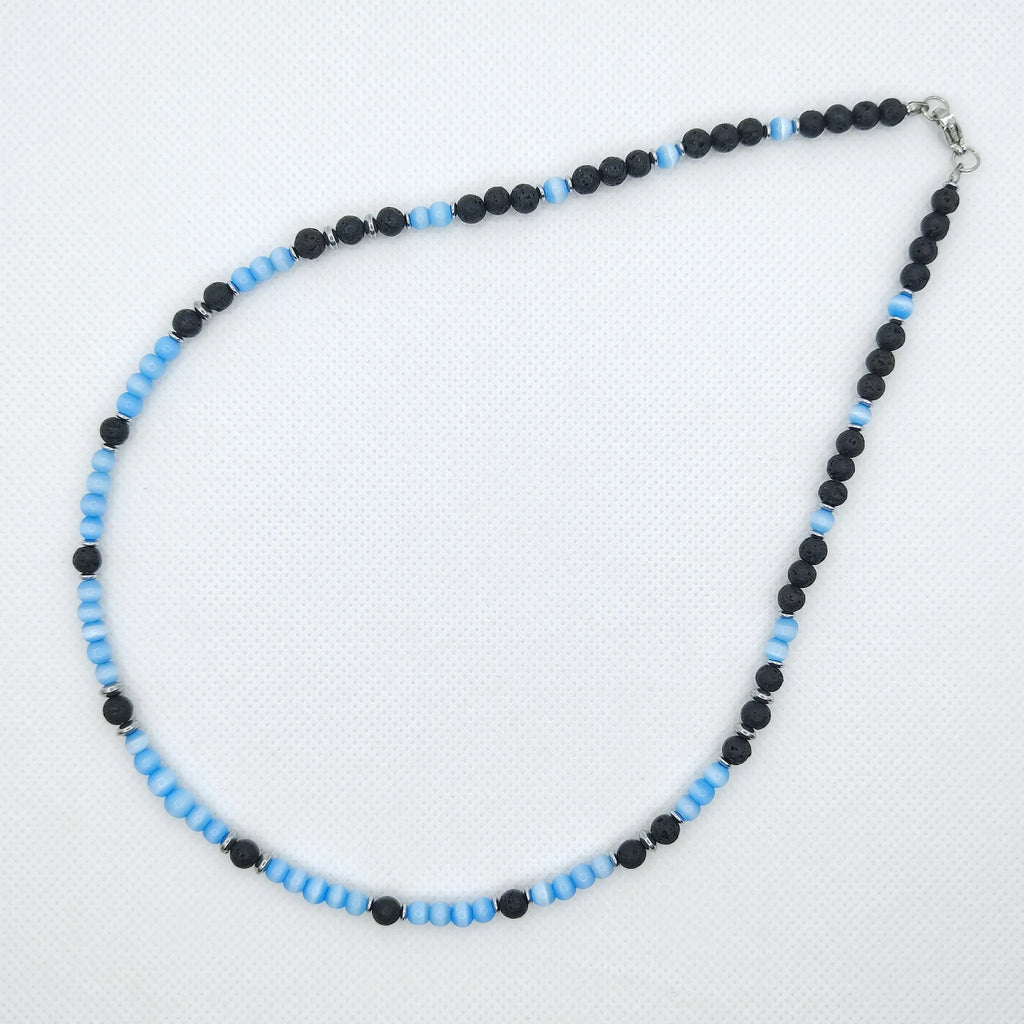 Naszyjnik z lawy wulkanicznej i niebieskiego kociego oka