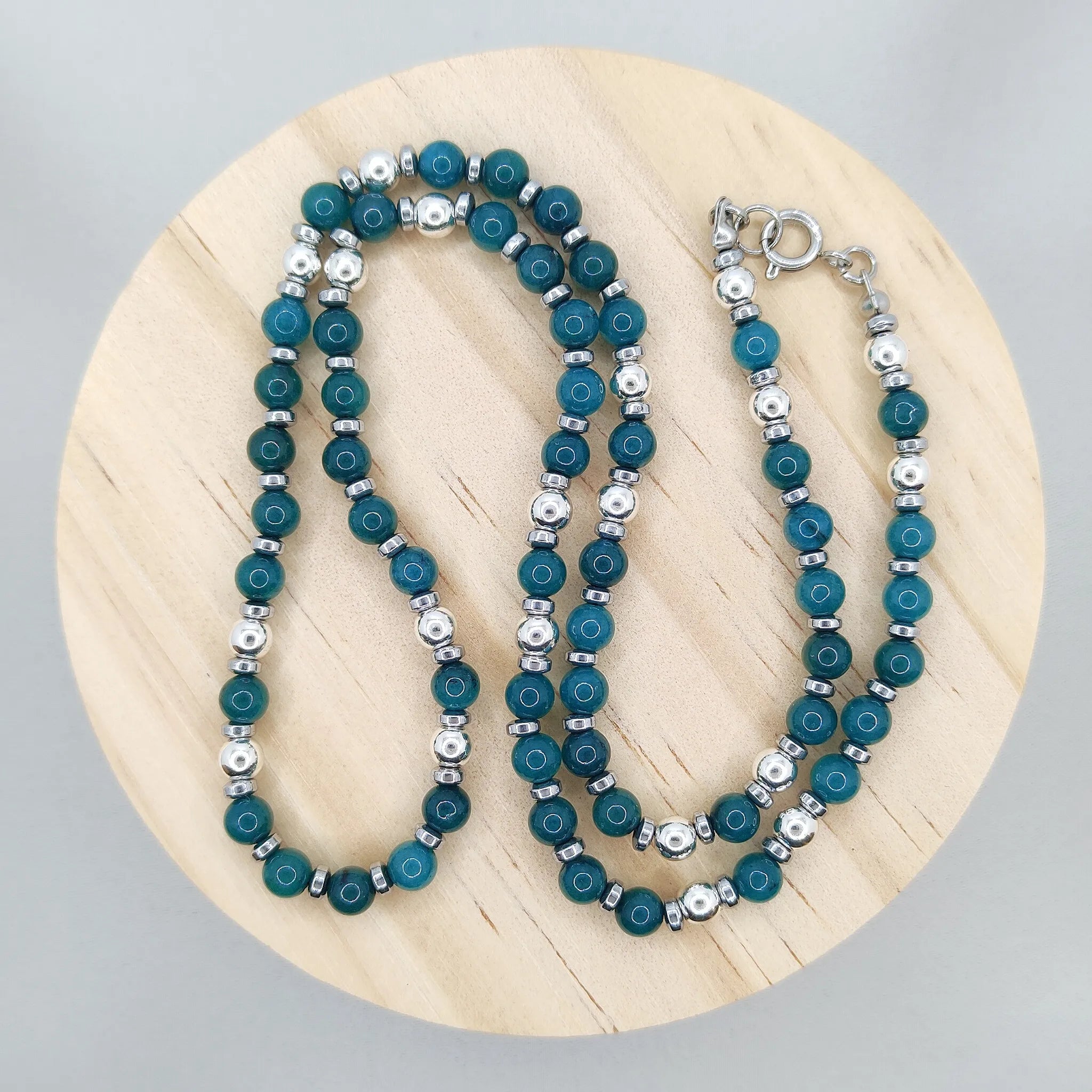 Naszyjnik z apatytu i hematytu