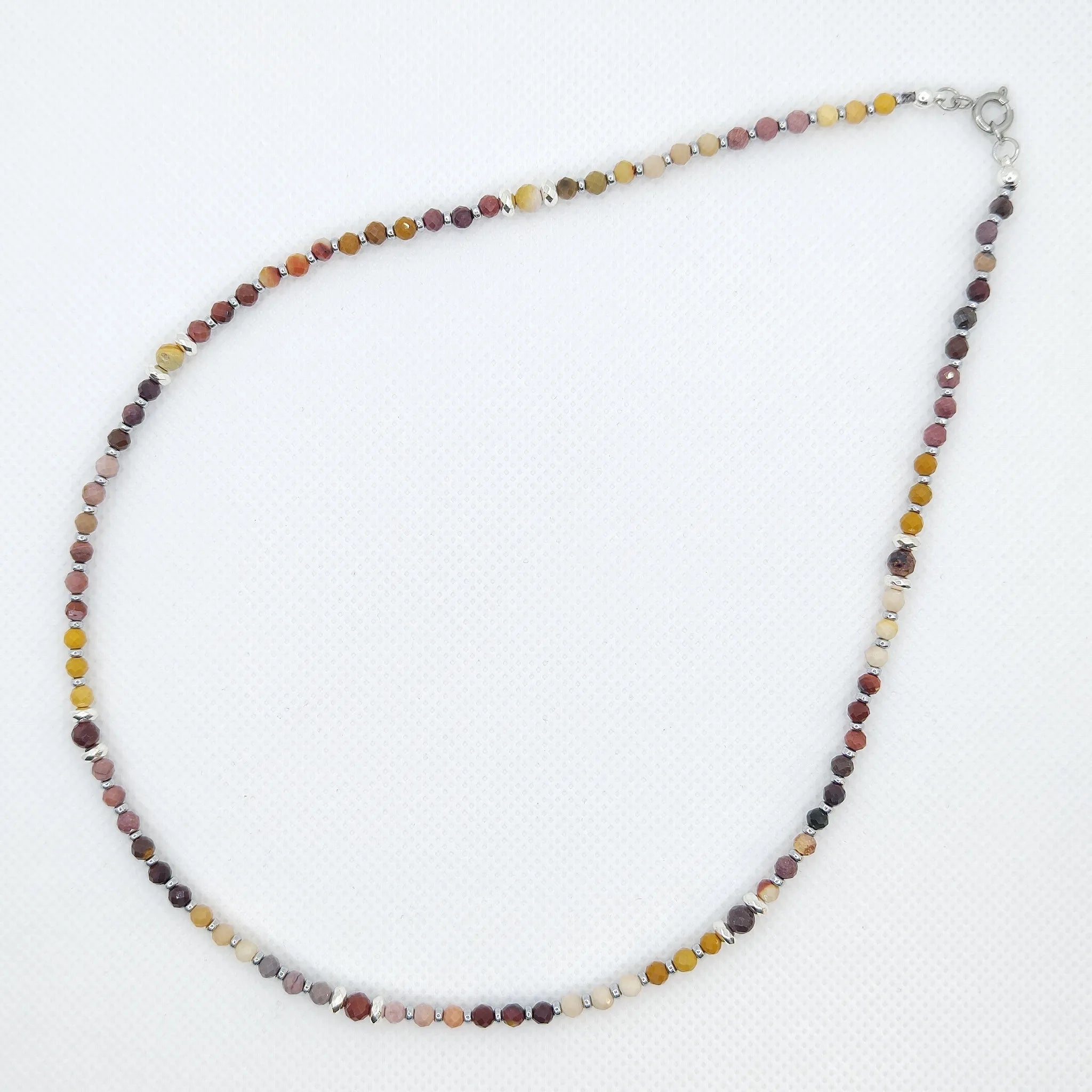 Naszyjnik z jaspisu mokait